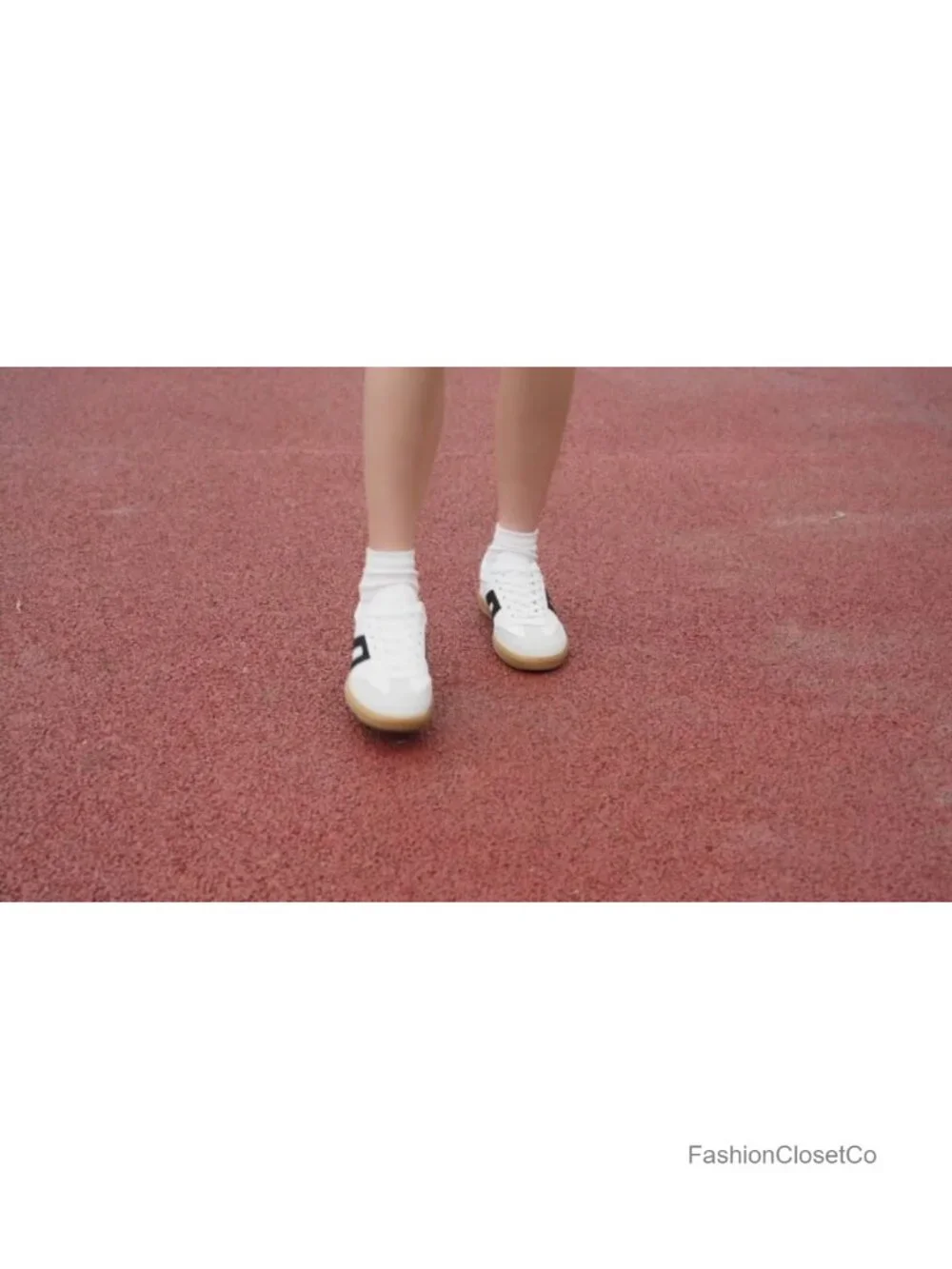 Women's Retro Lace Detail Fashion Sneakers Casual Walking Shoes
